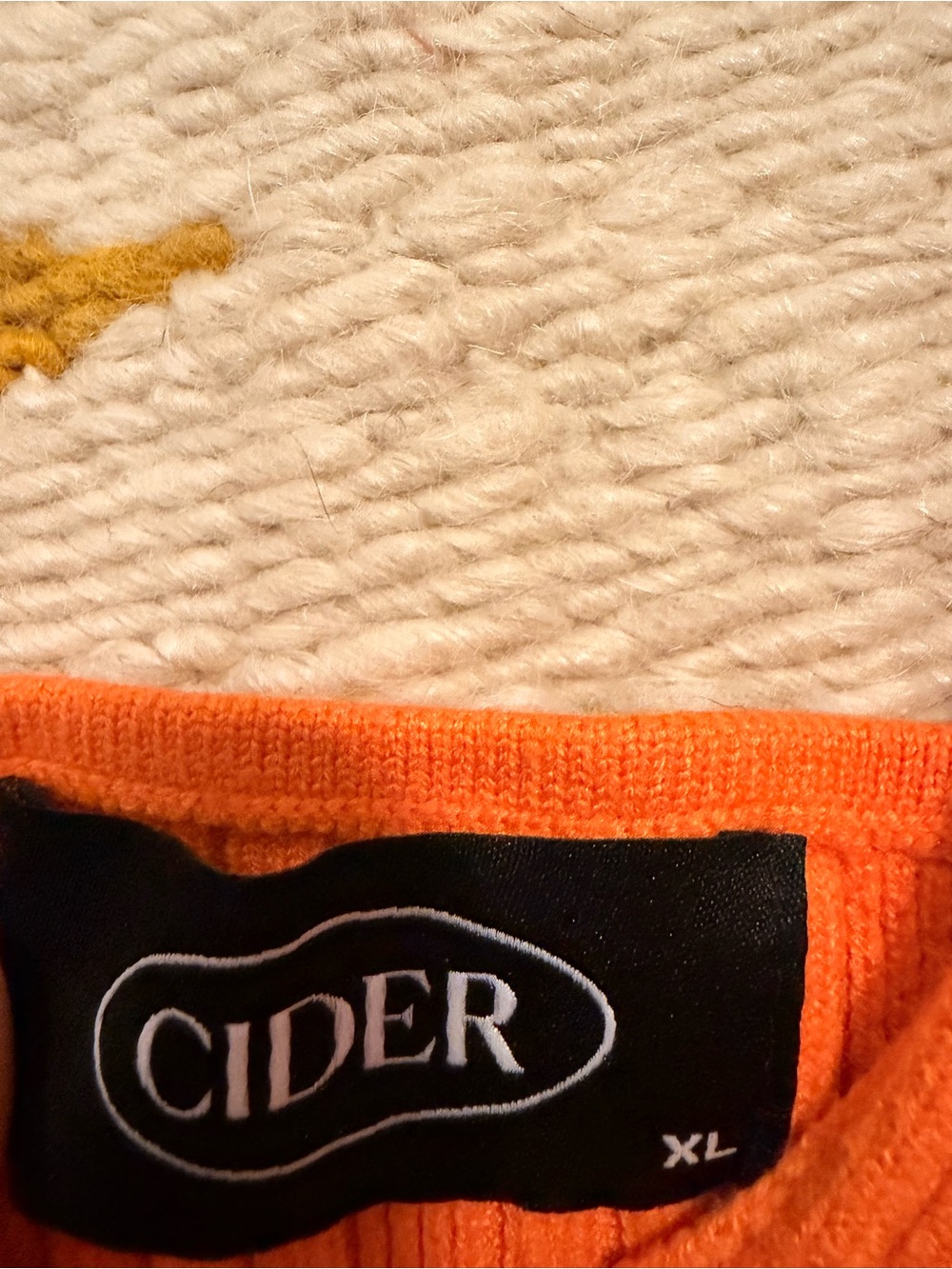 Cider Orange Ribbed V-Neck - Picture 3 of 3